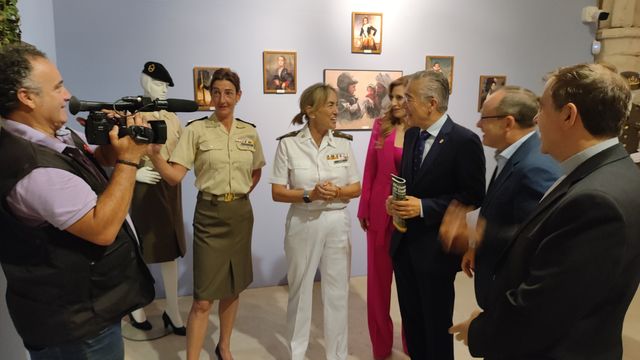 Fotografía 99 de 116 de la exposición «Mujer y Guardia Civil» en Burgos