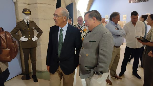 Fotografía 100 de 116 de la exposición «Mujer y Guardia Civil» en Burgos
