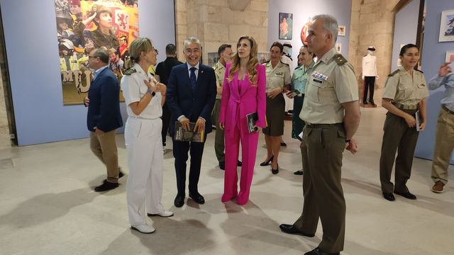 Fotografía 105 de 116 de la exposición «Mujer y Guardia Civil» en Burgos