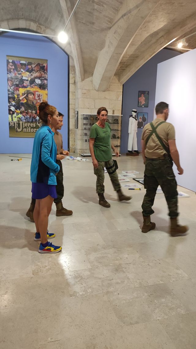 Fotografía 15 de 116 de la exposición «Mujer y Guardia Civil» en Burgos