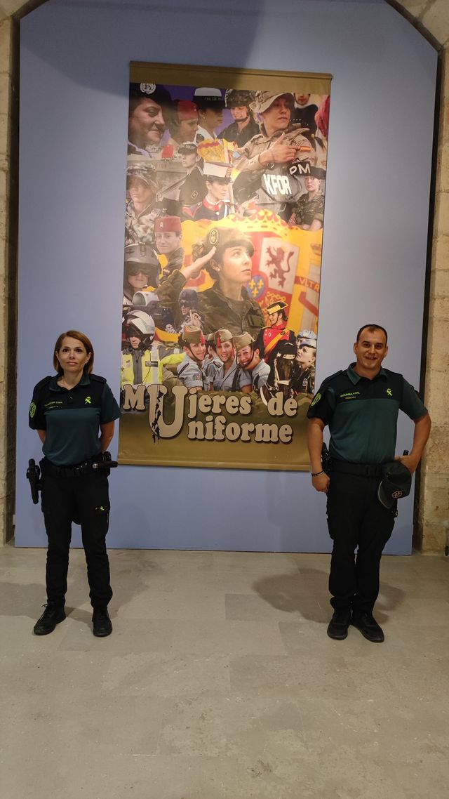 Fotografía 31 de 116 de la exposición «Mujer y Guardia Civil» en Burgos