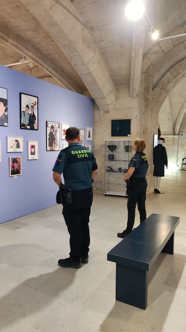 Fotografía 32 de 116 de la exposición «Mujer y Guardia Civil» en Burgos