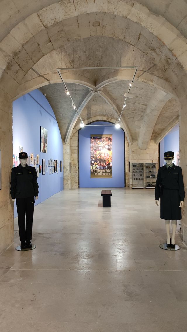 Fotografía 35 de 116 de la exposición «Mujer y Guardia Civil» en Burgos