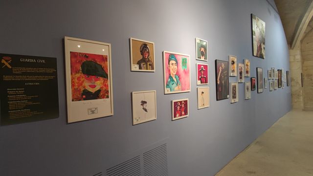 Fotografía 38 de 116 de la exposición «Mujer y Guardia Civil» en Burgos