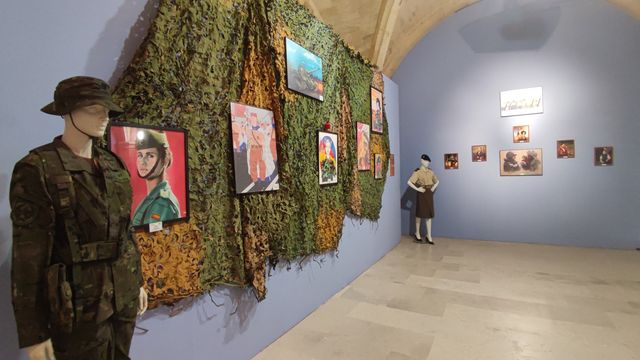 Fotografía 40 de 116 de la exposición «Mujer y Guardia Civil» en Burgos