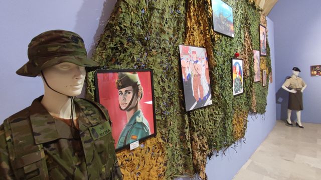 Fotografía 41 de 116 de la exposición «Mujer y Guardia Civil» en Burgos