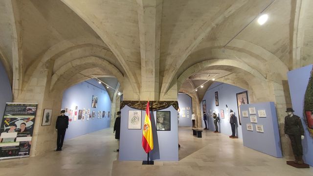 Fotografía 66 de 116 de la exposición «Mujer y Guardia Civil» en Burgos