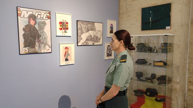 Fotografía 81 de 116 de la exposición «Mujer y Guardia Civil» en Burgos