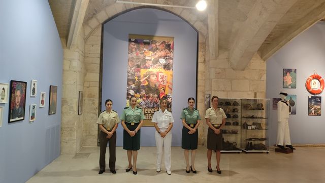 Fotografía 86 de 116 de la exposición «Mujer y Guardia Civil» en Burgos
