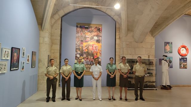 Fotografía 88 de 116 de la exposición «Mujer y Guardia Civil» en Burgos