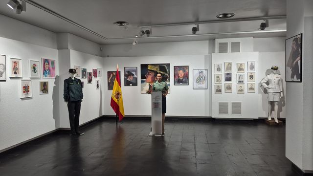 Fotografía 20 de 62 de la exposición «Mujer y Guardia Civil» en Guadalajara