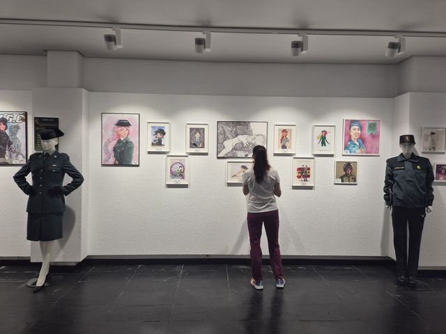 Fotografía 3 de 62 de la exposición «Mujer y Guardia Civil» en Guadalajara