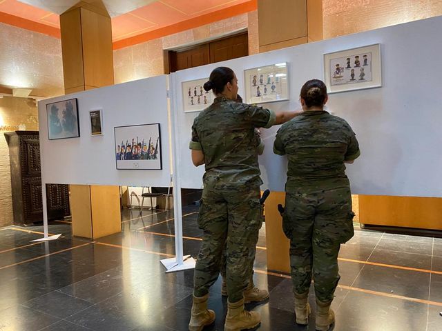 Fotografía 1 de 47 de la exposición «Mujer y Guardia Civil» en Huesca