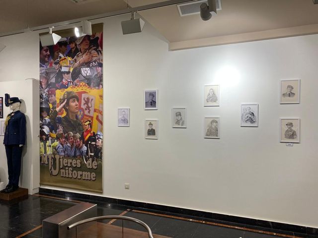 Fotografía 20 de 47 de la exposición «Mujer y Guardia Civil» en Huesca