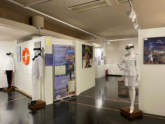 Fotografía 6 de 47 de la exposición «Mujer y Guardia Civil» en Huesca