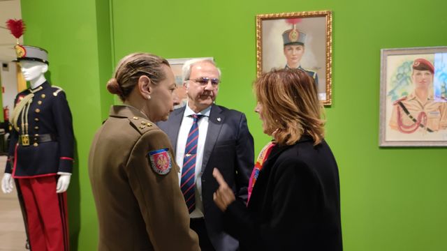 Fotografía 44 de 74 de la exposición «Mujer y Guardia Civil» en Zaragoza