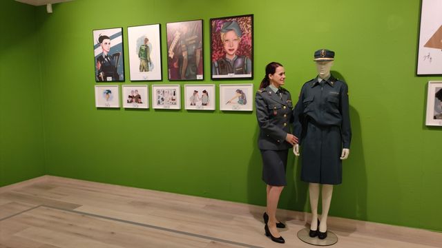 Fotografía 46 de 74 de la exposición «Mujer y Guardia Civil» en Zaragoza