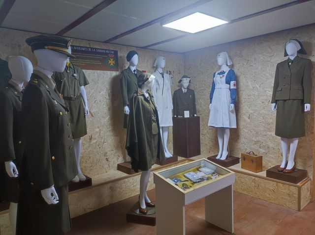 Fotografía 61 de 72 de la exposición «Mujer y Guardia Civil» en Navaleno (Soria)