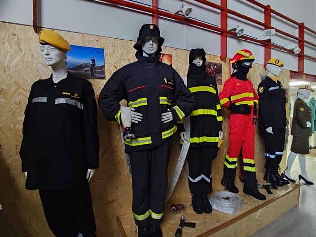 Fotografía 4 de 72 de la muestra de la exposición «Mujer y Guardia Civil»