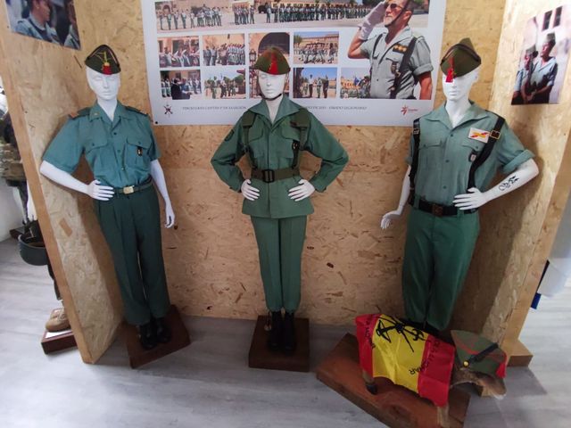 Fotografía 7 de 72 de la muestra de la exposición «Mujer y Guardia Civil»