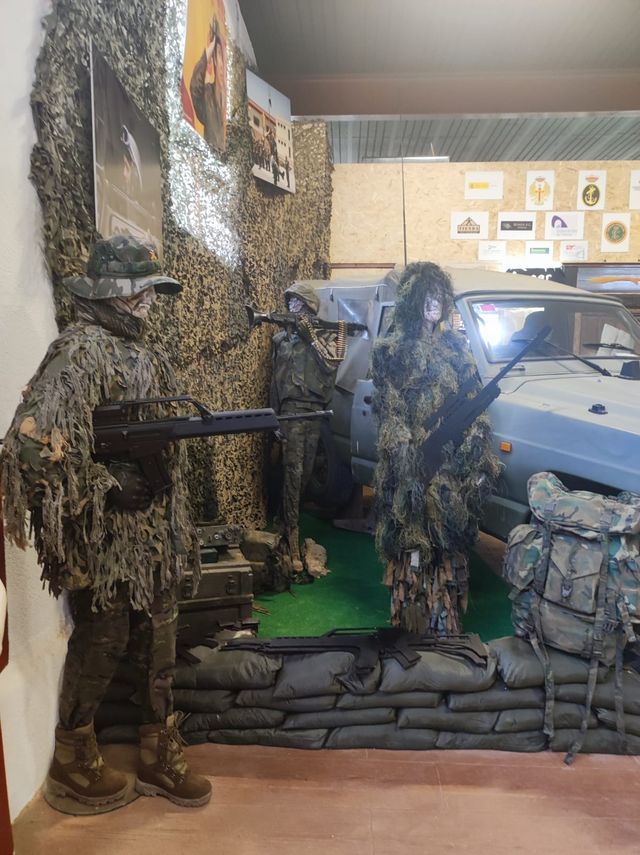 Fotografía 56 de 72 de la muestra de la exposición «Mujer y Guardia Civil»